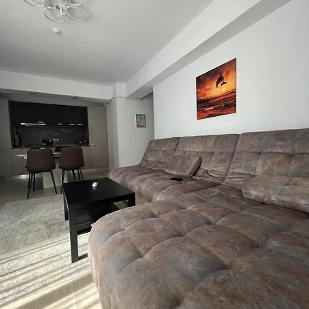Sunrise Bel Air 2 *