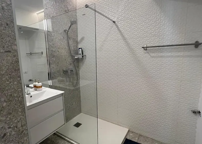 Sunrise Bel Air 2 דירה *